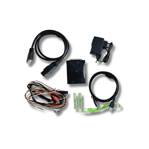 Scanmatic 2 Pro J2534 diagnostikos įranga ECU programavimui prijungta prie automobilio per OBD2 jungtį